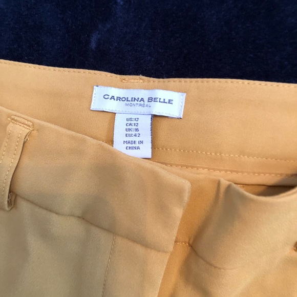 Beautiful dress pants with a wee bit of stretch - Picture 3 of 3